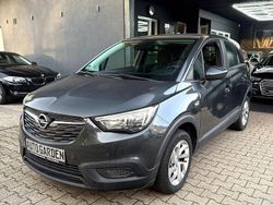 Grau Gebraucht 2017 Opel Crossland SUV | 12.390 € (Etwas zu teuer)