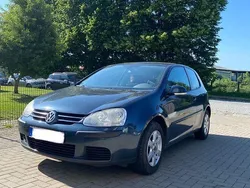 Blau Gebraucht 2005 VW Golf IV Trendline Limousine | 1.790 € (Guter Preis)