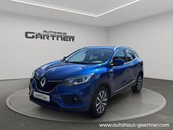 Blau Gebraucht 2021 Renault Kadjar Zen SUV | 17.490 € (Fairer Preis)