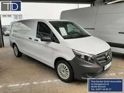 Weiß Gebraucht 2023 Mercedes Vito Van / Kleinbus | 32.800 € (Fairer Preis)