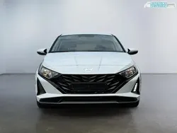 Atlas weiß Neu 2025 Hyundai i20 Kleinwagen | 21.421 € (Fairer Preis)