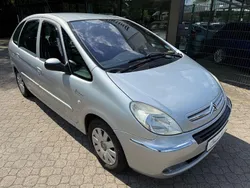 Silber Gebraucht 2005 Citroën Xsara Picasso Exclusive Van / Kleinbus | 2.950 € (Fairer Preis)