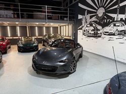 Grau Gebraucht 2022 Mazda MX5 Cabrio | 29.500 € (Fairer Preis)