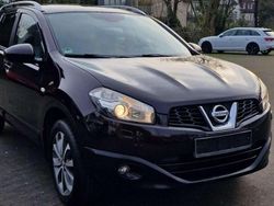Lila Gebraucht 2010 Nissan Qashqai +2 Visia SUV | 4.950 € (Fairer Preis)