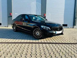Schwarz Gebraucht 2018 Mercedes C63 AMG AMG Limousine | 26.499 €