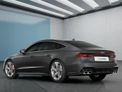 Grau Gebraucht 2022 Audi S7 Kleinwagen | 69.449 € (Etwas zu teuer)