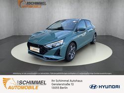 Mangrove green Neu 2025 Hyundai i20 Prime Limousine | 24.799 € (Teuer)