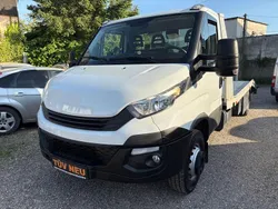 Weiß Gebraucht 2018 Iveco Daily SUV | 37.000 €