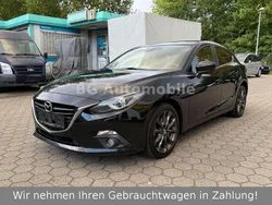 Jet black Gebraucht 2017 Mazda 3 Nakama Limousine | 6.790 € (Fairer Preis)