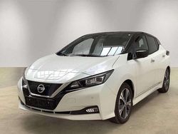 Brilliant white / black Gebraucht 2021 Nissan Leaf Tekna Kleinwagen | 23.490 €