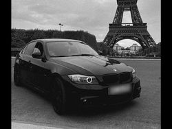 Schwarz Gebraucht 2009 BMW 325 Limousine | 7.400 €