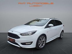 Weiß Gebraucht 2018 Ford Focus ST-Line Kombi | 12.999 € (Guter Preis)