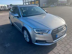Silber Gebraucht 2017 Audi A3 Sportback Design Limousine | 17.300 € (Fairer Preis)