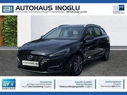 Phantom black / mic Gebraucht 2023 Hyundai i30 Kombi | 17.980 € (Fairer Preis)