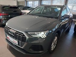 Grau Gebraucht 2023 Audi Q3 Basis SUV | 30.980 € (Guter Preis)