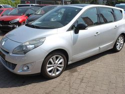 Silber Gebraucht 2011 Renault Scénic III Van / Kleinbus | 6.900 € (Fairer Preis)