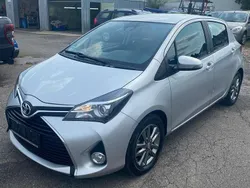 Ultra silver Gebraucht 2016 Toyota Yaris Edition-S Kleinwagen | 10.990 € (Fairer Preis)