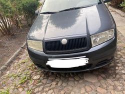 Grau Gebraucht 2006 Skoda Fabia Ambiente Kleinwagen | 1.500 € (Fairer Preis)