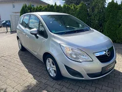 Silber Gebraucht 2010 Opel Meriva Edition Van / Kleinbus | 4.790 € (Fairer Preis)