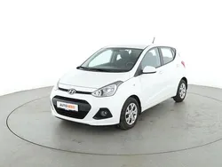 Weiß Gebraucht 2017 Hyundai i10 Comfort Kleinwagen | 12.160 € (Fairer Preis)