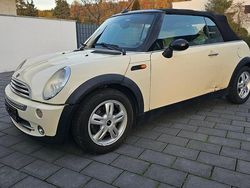 Beige Gebraucht 2007 Mini ONE Kleinwagen | 1.799 €