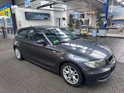 Grau Gebraucht 2008 BMW 120 Sport Line Kleinwagen | 3.999 € (Guter Preis)