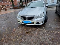 Silber Gebraucht 2010 Mercedes E220 Avantgarde Limousine | 8.200 € (Guter Preis)