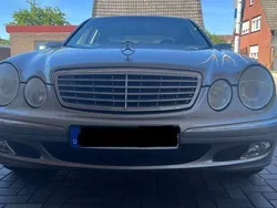 Mercedes E220