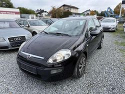 Schwarz Gebraucht 2010 Fiat Grande Punto Kleinwagen | 1.999 € (Fairer Preis)