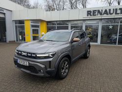 Grau Gebraucht 2024 Dacia Duster Extreme Limousine | 25.950 € (Guter Preis)