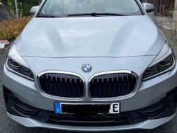 Silber Gebraucht 2020 BMW 225 Active Tourer iPerformance Van / Kleinbus | 16.900 € (Guter Preis)