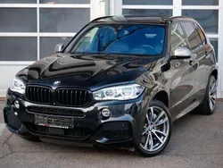 Black sapphire metallic Gebraucht 2018 BMW X5 M SUV | 33.800 € (Fairer Preis)