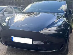 Schwarz Gebraucht 2023 Tesla Model Y SUV | 36.999 € (Fairer Preis)