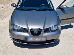 Grau Gebraucht 2005 Seat Ibiza Sport Limousine | 1.000 € (Guter Preis)