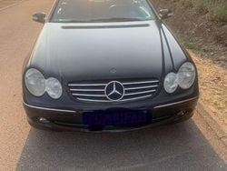 Schwarz Gebraucht 2003 Mercedes CLK200 Avantgarde Coupé | 2.800 € (Guter Preis)