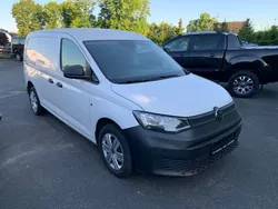 Weiß Gebraucht 2021 VW Caddy Maxi Basis Van / Kleinbus | 13.900 €