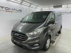 Grau Gebraucht 2018 Ford Tourneo Custom Limousine | 26.990 € (Teuer)