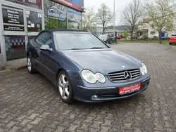 Blau Gebraucht 2004 Mercedes CLK320 Cabrio | 5.500 € (Guter Preis)