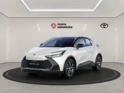 Weiß Neu 2025 Toyota C-HR Team SUV | 30.490 € (Fairer Preis)