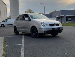 Silber Gebraucht 2003 VW Polo Basis Kleinwagen | 700 € (Superpreis)