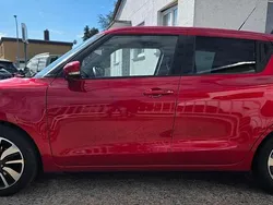 Rot Gebraucht 2018 Suzuki Swift Limousine | 12.999 € (Fairer Preis)