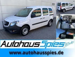 Weiß Gebraucht 2021 Mercedes Citan 109 Kombi | 15.489 € (Etwas zu teuer)
