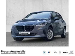 Sparkling copper gre Gebraucht 2022 BMW 220 Active Tourer Sport Line Van / Kleinbus | 25.990 € (Superpreis)