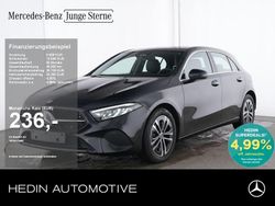 Schwarz Gebraucht 2024 Mercedes A200 Progressive Limousine | 27.980 € (Fairer Preis)