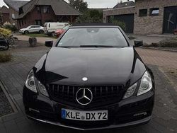 Schwarz Gebraucht 2011 Mercedes E250 Elegance Cabrio | 16.800 € (Etwas zu teuer)
