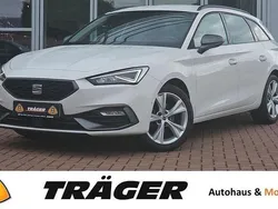 Weiß Gebraucht 2022 Seat Leon FR Kombi | 22.900 € (Fairer Preis)