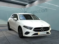 Weiß Gebraucht 2023 Mercedes A250 Advanced Limousine | 29.540 € (Fairer Preis)