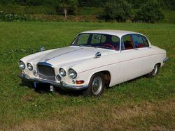 Weiß Gebraucht 1964 Jaguar MK X Limousine | 19.900 €