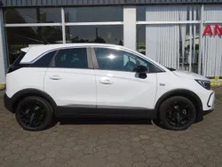 Weiß Gebraucht 2023 Opel Crossland Elegance SUV | 22.888 € (Etwas zu teuer)