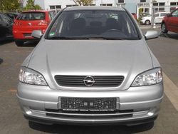 Silber Gebraucht 2000 Opel Astra Elegance Limousine | 1.100 € (Superpreis)